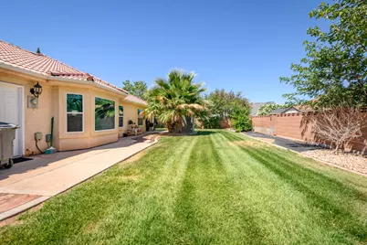 3034 Swiss Dr, Santa Clara, UT 84765 - Photo 8