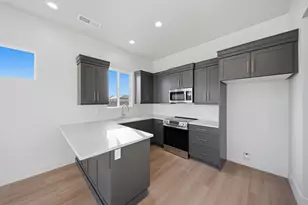 3011 E Rimrunner Dr, Saint George, UT 84790 - Photo 30
