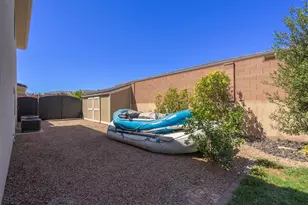2011 E Mountain Trl, Saint George, UT 84790 - Photo 40