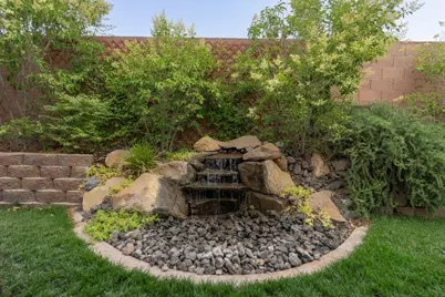 2011 E Mountain Trail, Saint George, UT 84790 - Photo 32