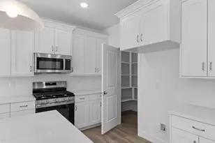 2733 W Brenta Way, Saint George, UT 84770 - Photo 14