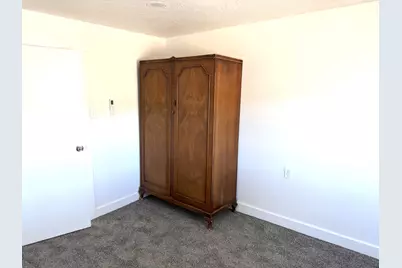 76 W Center St, Hatch, UT 84735 - Photo 18