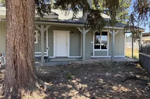 76 W Center St, Hatch, UT 84735 - Photo 2