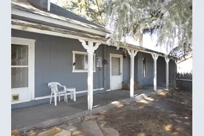 76 W Center St, Hatch, UT 84735 - Photo 1