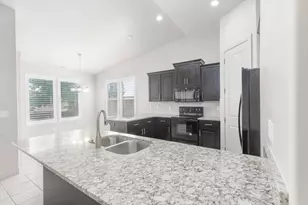 249 W Green Jade Dr, Washington, UT 84780 - Photo 6