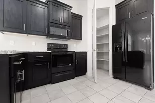 249 W Green Jade Dr, Washington, UT 84780 - Photo 8