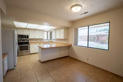 840 S 400 E #15, Saint George, UT 84770 - Photo 14