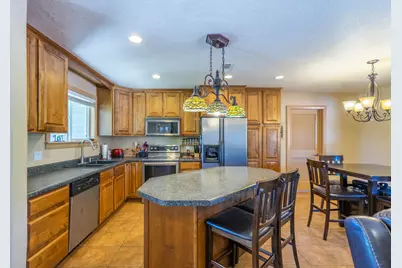 2524 El Vista Dr, Santa Clara, UT 84765 - Photo 14