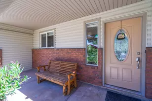 2524 El Vista Dr, Santa Clara, UT 84765 - Photo 10