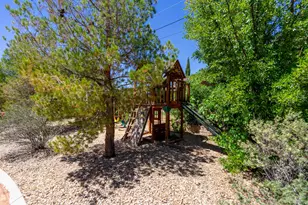 2524 El Vista Dr, Santa Clara, UT 84765 - Photo 34