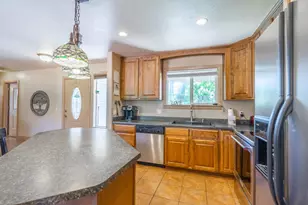 2524 El Vista Dr, Santa Clara, UT 84765 - Photo 18