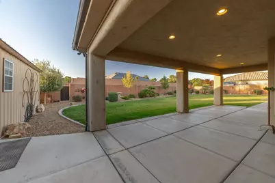 2223 E Coyote Springs Dr, Saint George, UT 84790 - Photo 42