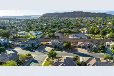 2223 E Coyote Springs Dr, Saint George, UT 84790 - Photo 54