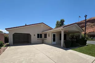 1050 W Red Hills, Washington, UT 84780 - Photo 2