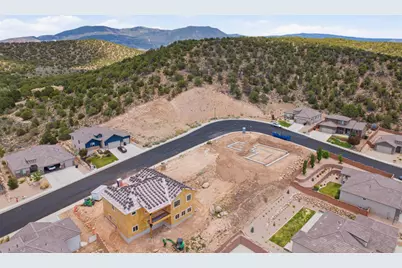 356 S 3425 W #17, Cedar City, UT 84720 - Photo 4