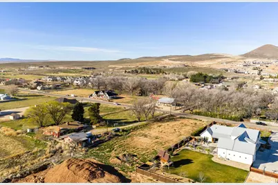793 S 920 W, Hurricane, UT 84737 - Photo 10