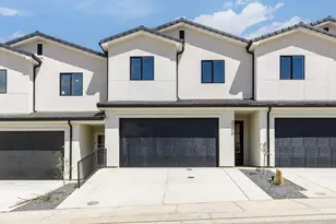 2188 W 380 S, Hurricane, UT 84737 - Photo 2