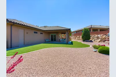 1947 E Riverbend Cir, Saint George, UT 84790 - Photo 8