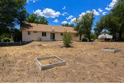 4550 N Pioneer Dr, Enoch, UT 84721 - Photo 42
