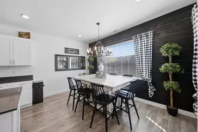 1556 S Star Springs Dr, Washington, UT 84780 - Photo 10