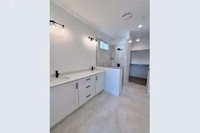 2678 E Suniva Way, Saint George, UT 84790 - Photo 10