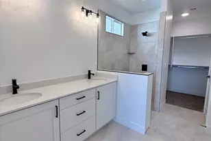 2678 E Suniva Way, Saint George, UT 84790 - Photo 10