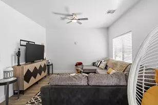 5646 South Aaron Ln, Saint George, UT 84790 - Photo 6