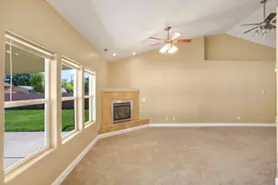 545 W 375 S, Hurricane, UT 84737 - Photo 10