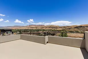 296 E 1100 N, Hurricane, UT 84737 - Photo 22
