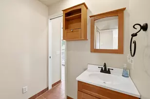 75 N 200 E St, Alton, UT 84710 - Photo 36