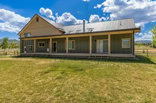 2025 S 2500 E, New Harmony, UT 84757 - Photo 52