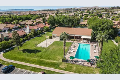 545 S Valley View Dr #67, Saint George, UT 84770 - Photo 48