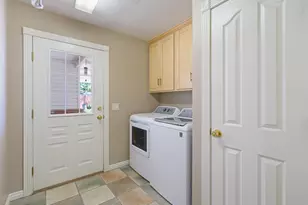 397 S Center St, Enterprise, UT 84725 - Photo 22