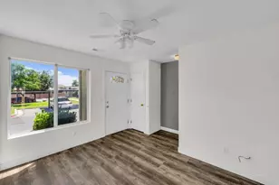 444 E Sunland Dr, Saint George, UT 84790 - Photo 2