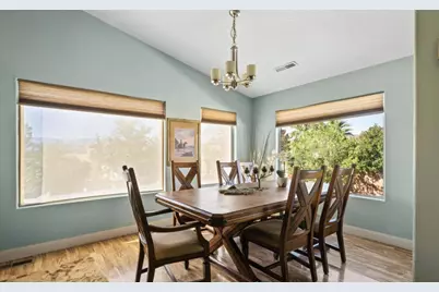 2201 S San Carlos Ct, Saint George, UT 84790 - Photo 10