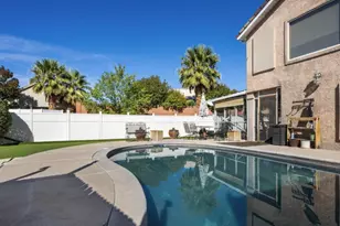 2201 S San Carlos Ct, Saint George, UT 84790 - Photo 2