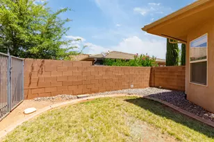 2334 S River Rd, Saint George, UT 84790 - Photo 28