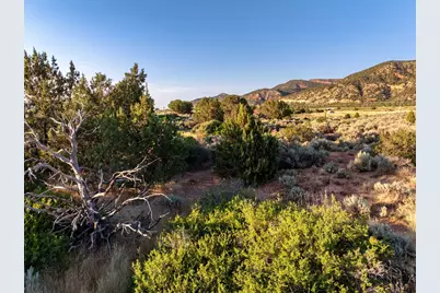 1463 S Old Highway 91, New Harmony, UT 84757 - Photo 16