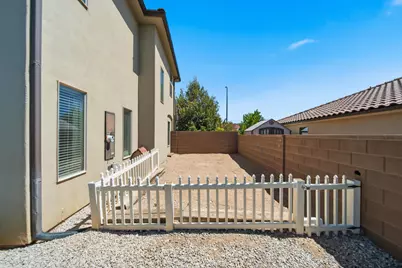 2813 E Crimson Ridge Dr, Saint George, UT 84770 - Photo 40