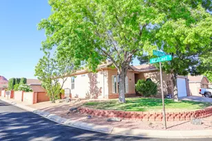 635 E 460 S, Ivins, UT 84738 - Photo 36