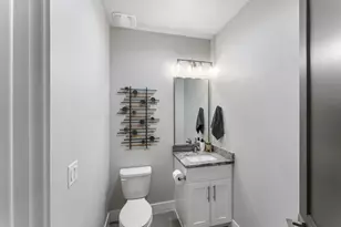 5204 W 2480 S, Hurricane, UT 84737 - Photo 2