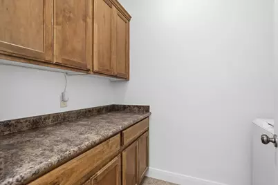 988 E Silver Falls Dr, Washington, UT 84780 - Photo 14