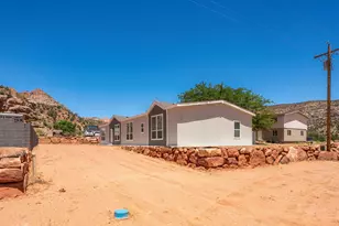 476 E Jessop Ave, Hildale, UT 84784 - Photo 46