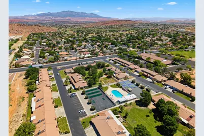 1050 E Brigham Rd #14, Saint George, UT 84790 - Photo 14