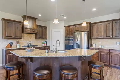 3270 S Laurelwood Cir, Saint George, UT 84790 - Photo 12