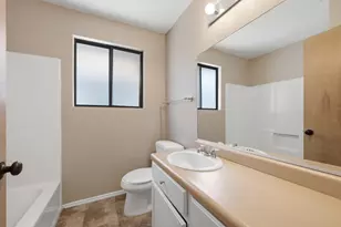 695 N 500 W St, Saint George, UT 84770 - Photo 20