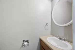 695 N 500 W St, Saint George, UT 84770 - Photo 22