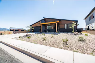 2702 S Mann Ln, Cedar City, UT 84720 - Photo 4