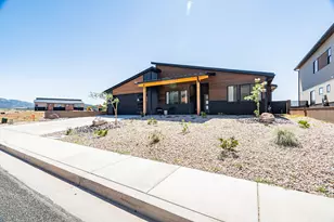 2702 S Mann Ln, Cedar City, UT 84720 - Photo 4