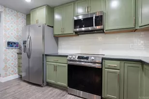144 W 300 S St, Saint George, UT 84770 - Photo 8